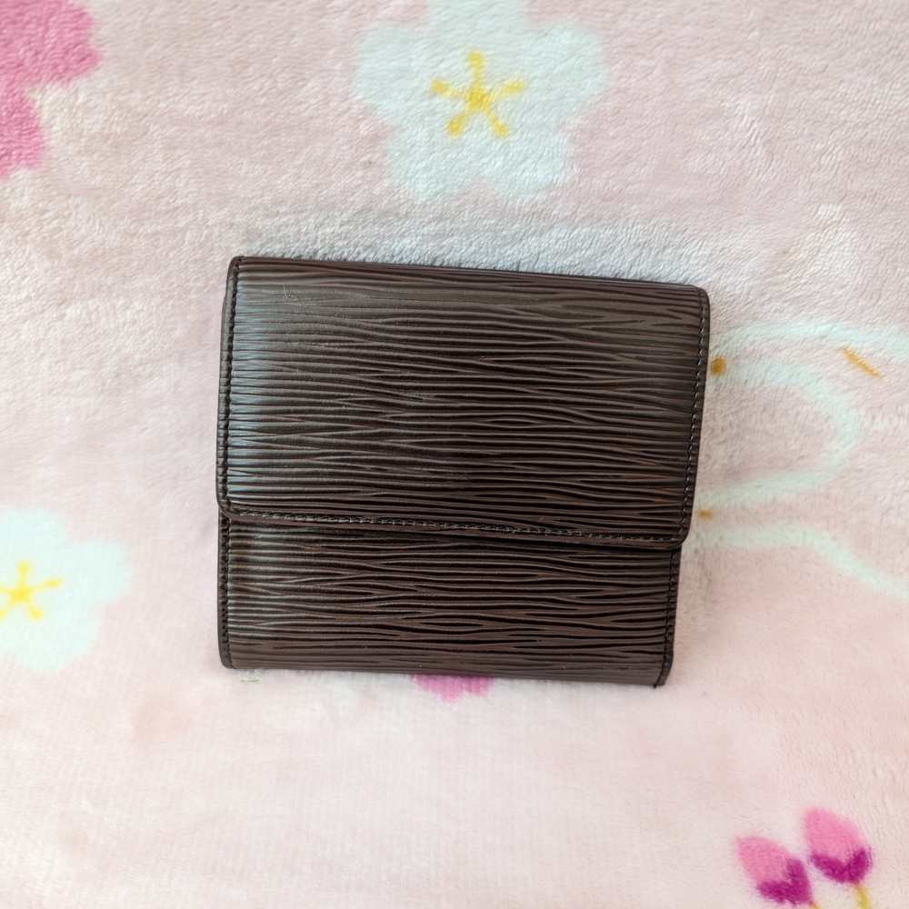 Louis Vuitton Epi Louise Tri Fold Wallet - Picture 3 of 12